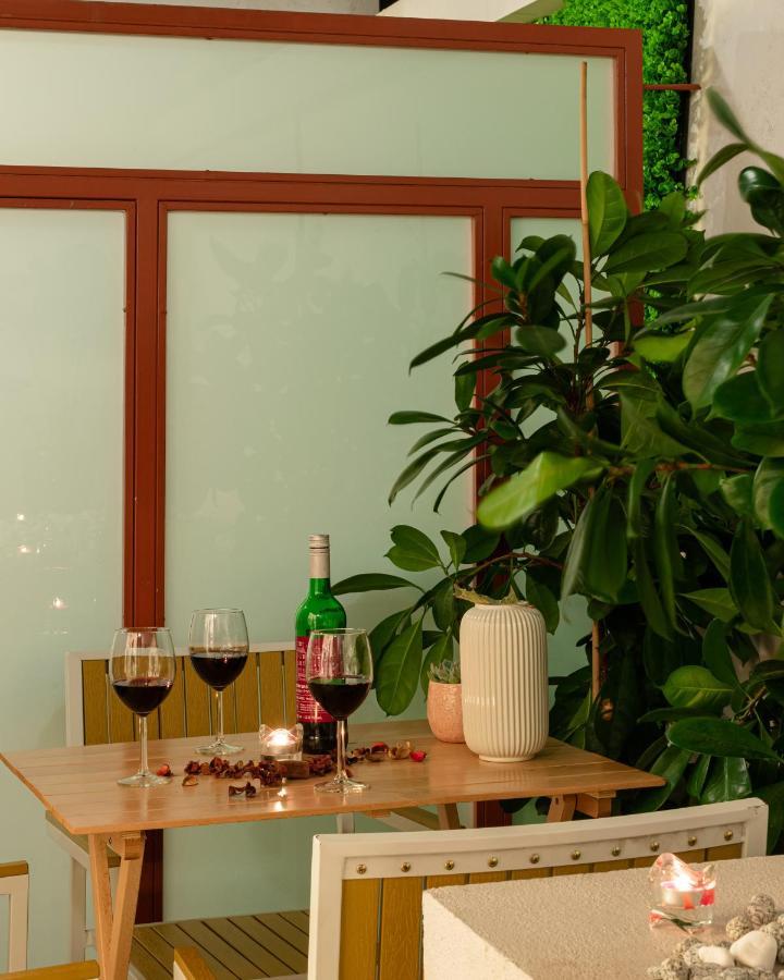 Ether Loft Suites Atene Esterno foto