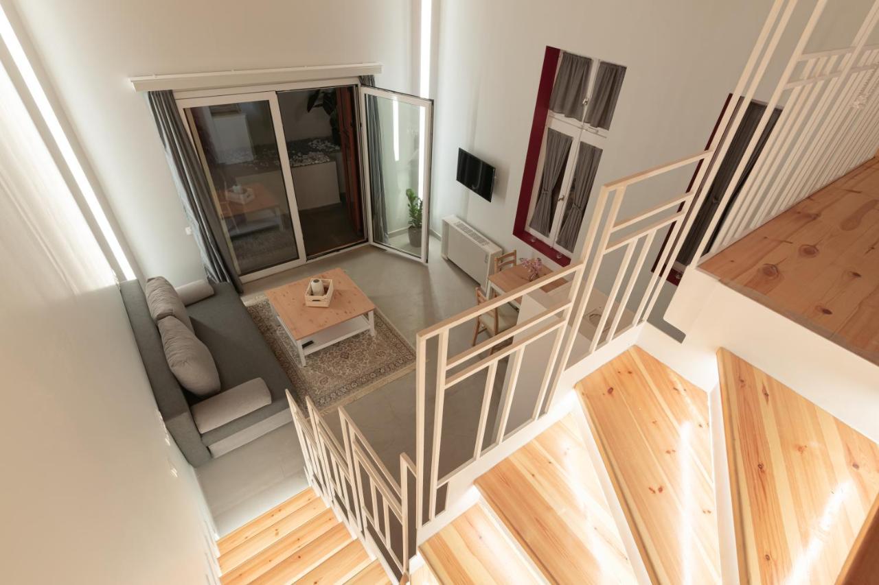 Ether Loft Suites Atene Esterno foto