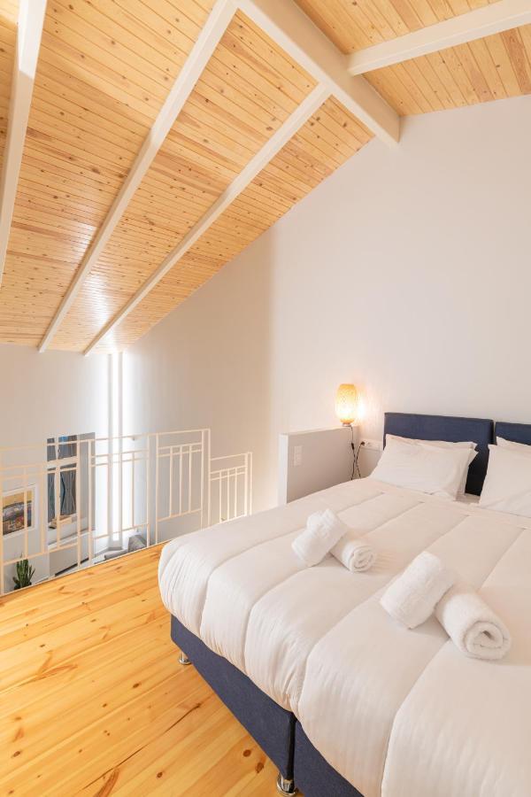 Ether Loft Suites Atene Esterno foto