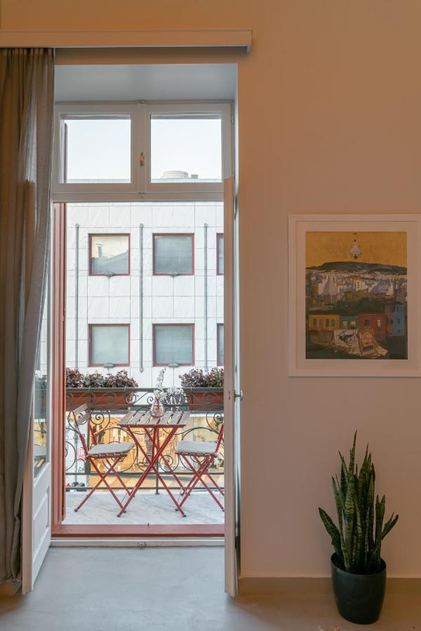 Ether Loft Suites Atene Esterno foto