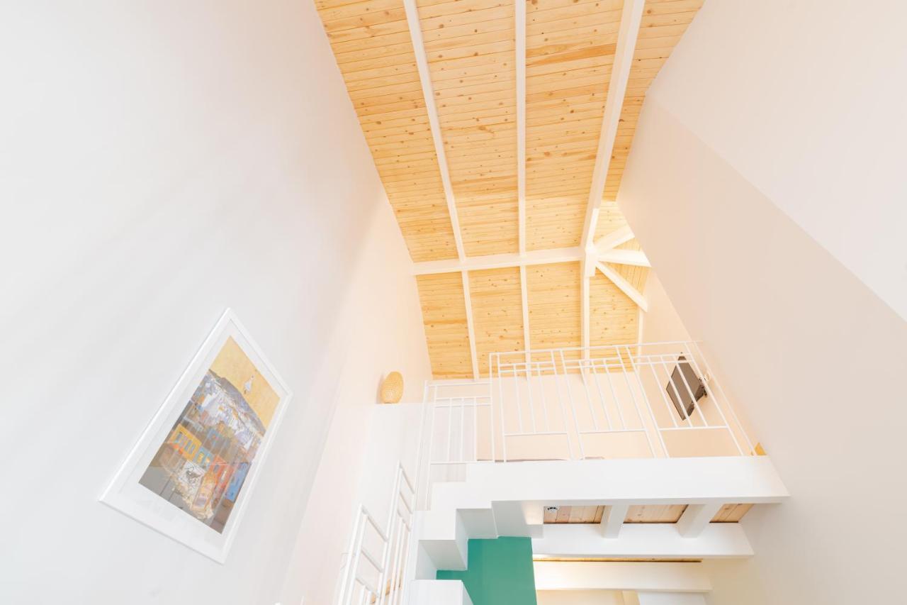 Ether Loft Suites Atene Esterno foto