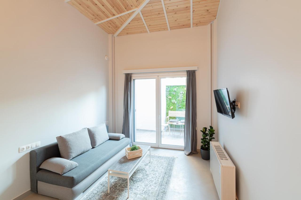 Ether Loft Suites Atene Esterno foto